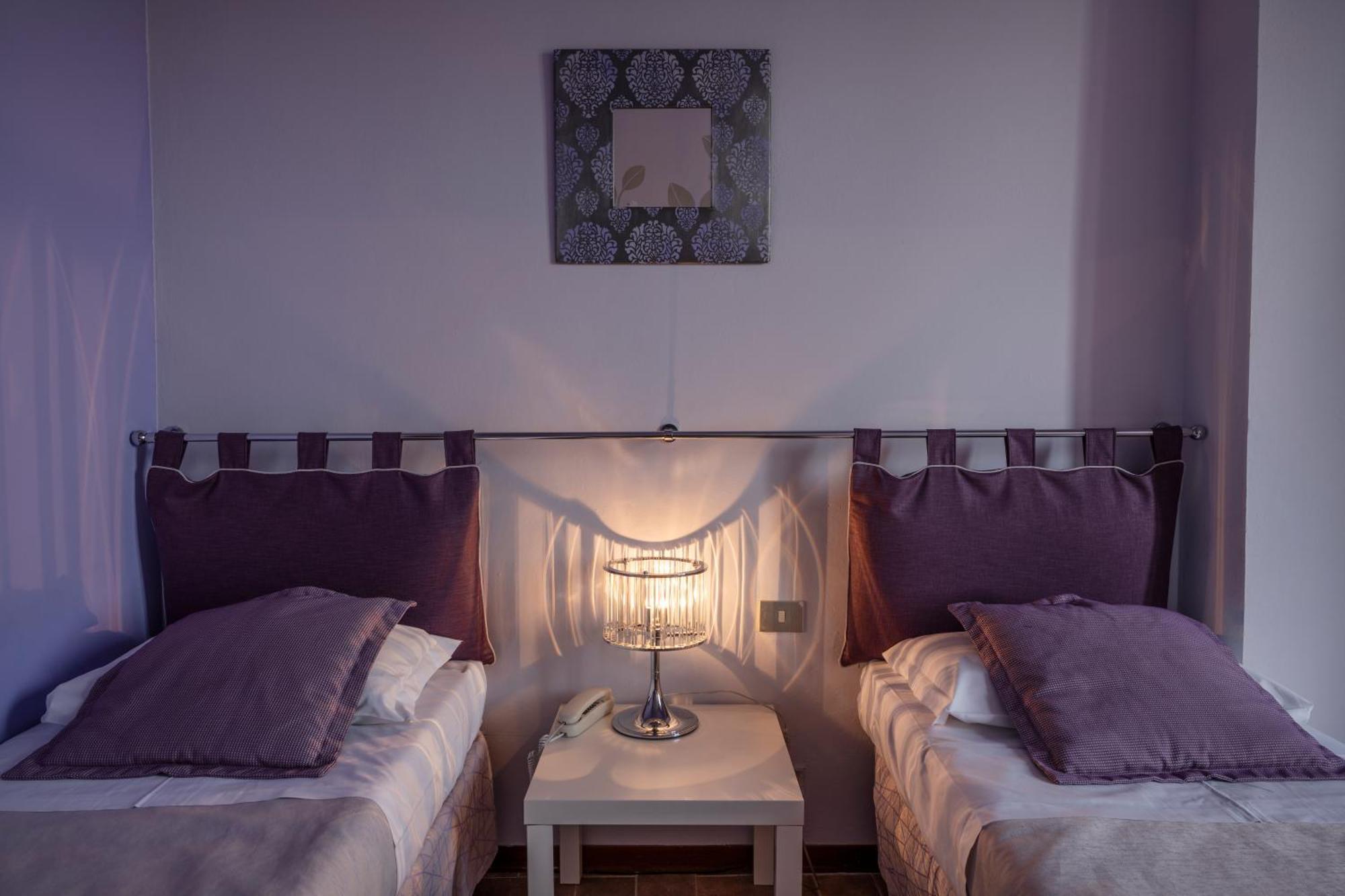 קולה ואל ד'אלזה Hotel Palazzo Renieri - 3Stelle S מראה חיצוני תמונה