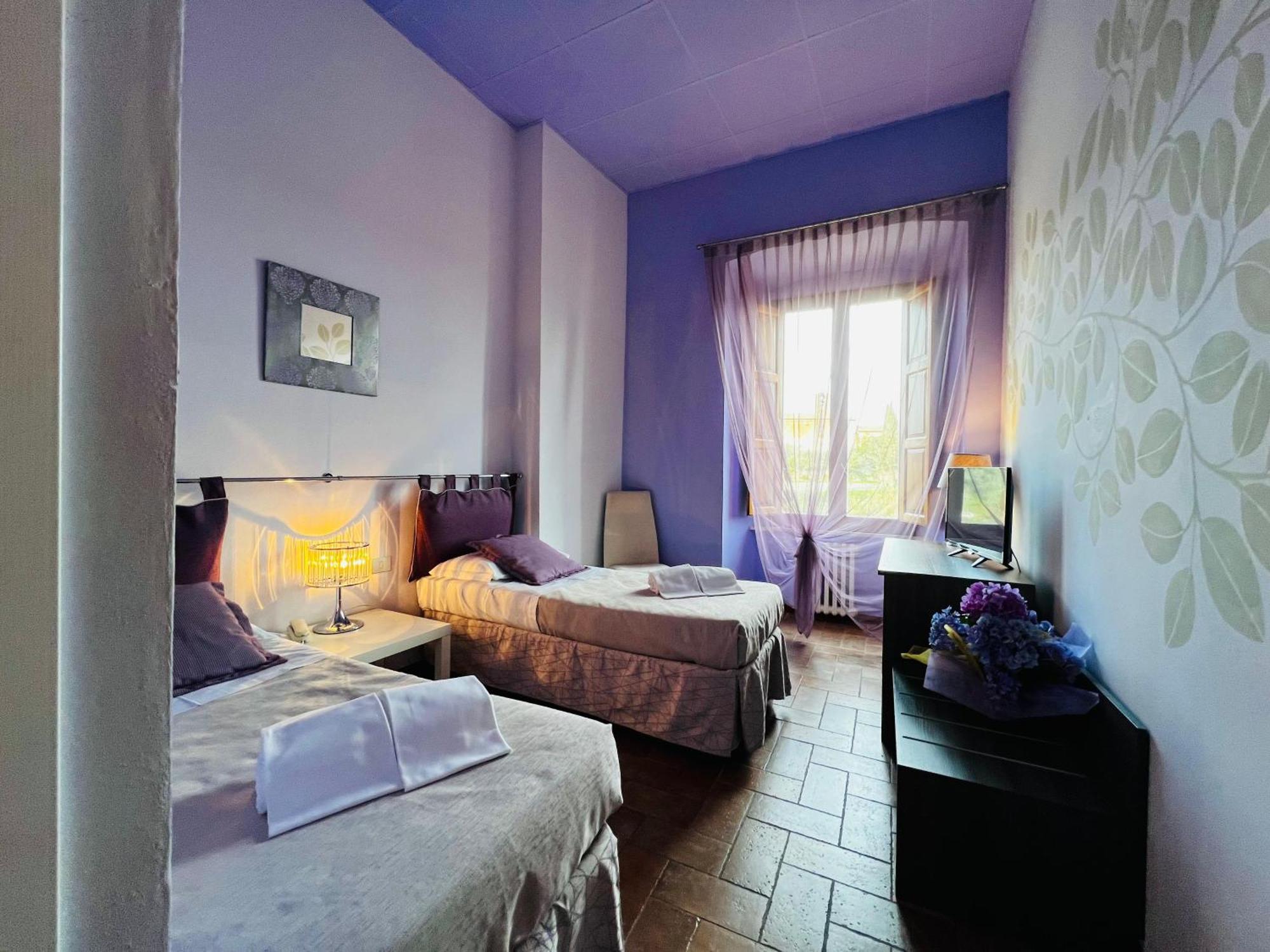 קולה ואל ד'אלזה Hotel Palazzo Renieri - 3Stelle S מראה חיצוני תמונה