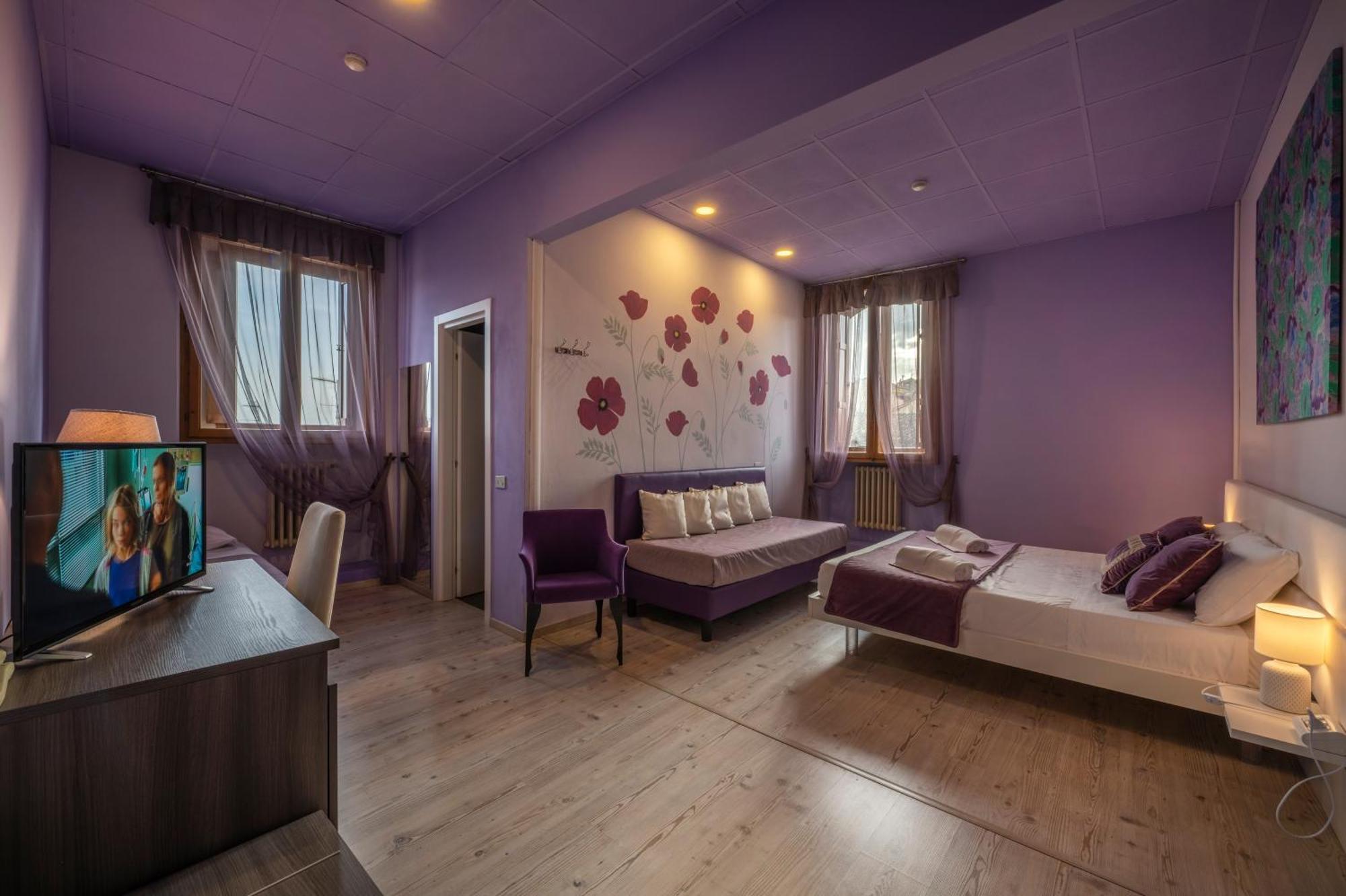 קולה ואל ד'אלזה Hotel Palazzo Renieri - 3Stelle S מראה חיצוני תמונה